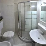 Piccadilly Szálloda 3*